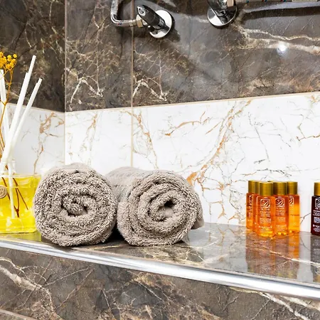 Two Bedroom Karavelov With Private Parking Medical Plovdiv