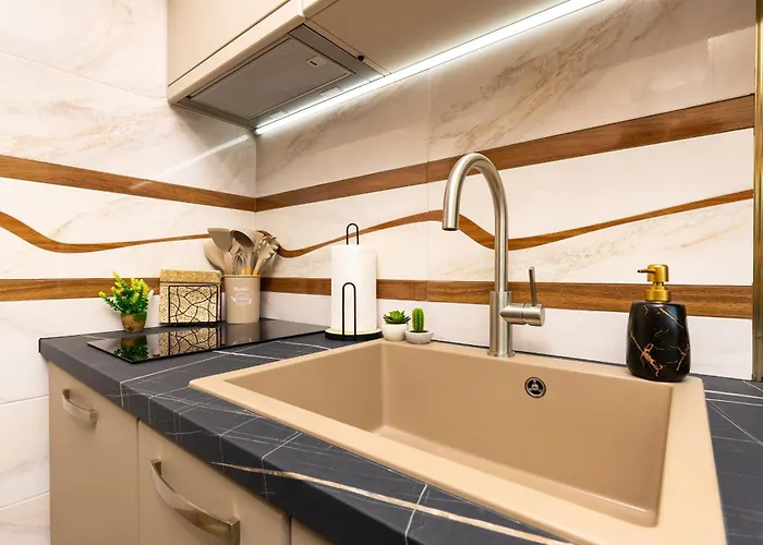 Lägenhet Two Bedroom Karavelov With Private Parking Medical Plovdiv