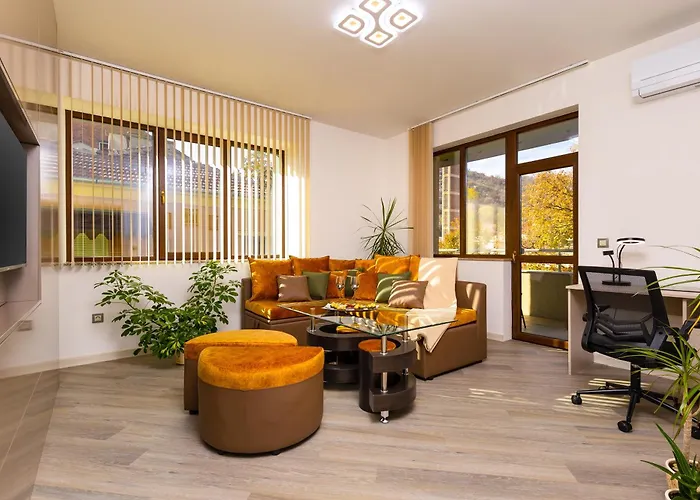 Two Bedroom Karavelov With Private Parking Medical Plovdiv