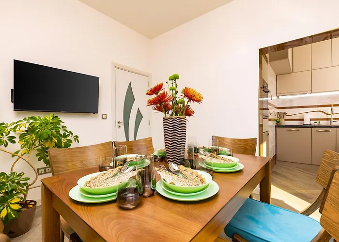 Two Bedroom Karavelov With Private Parking Medical Plovdiv