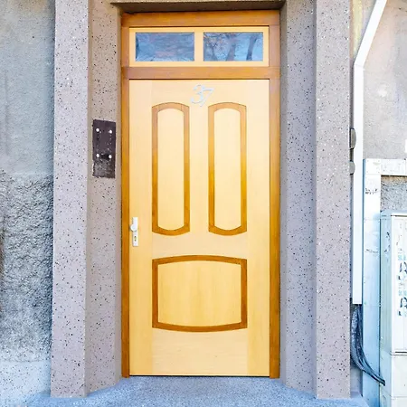 Two Bedroom Karavelov With Private Parking Medical Plovdiv