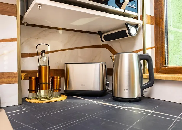 Two Bedroom Karavelov With Private Parking Medical 公寓