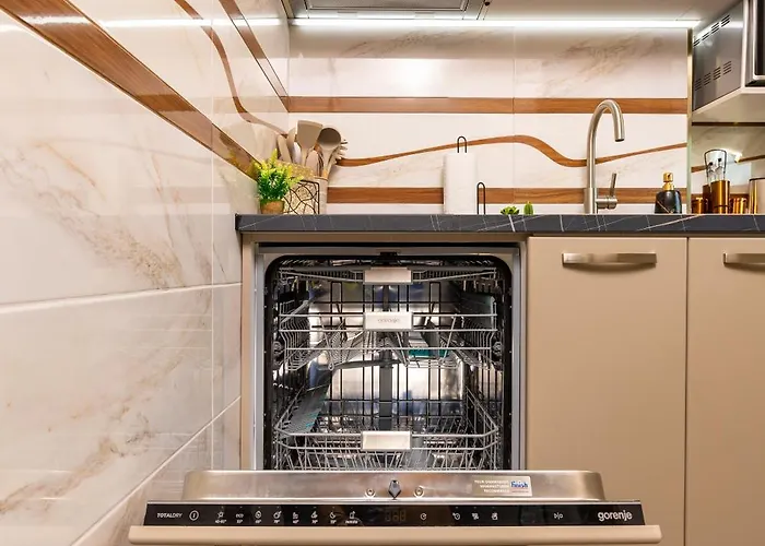 Two Bedroom Karavelov With Private Parking Medical 公寓 普罗夫迪夫