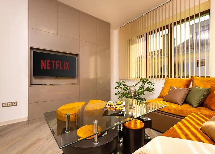 Apartamento Two Bedroom Karavelov With Private Parking Medical Plovdiv